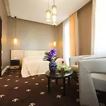 Ark Palace & 4* Odessa