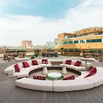 Ark Palace & 4*