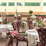 Ark Palace & Hotel 4*