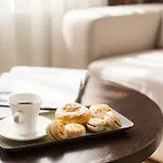 Hotel Ark Palace &