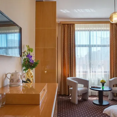 Hotel Ark Palace Hotel&spa 4*