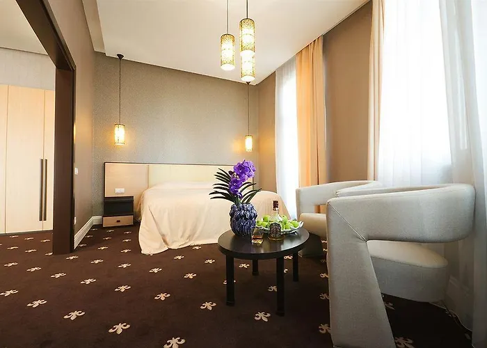 Ark Palace & 4* 오데사