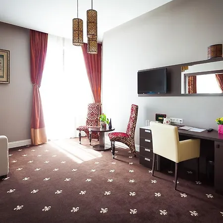 Hotel Ark Palace & Odessa