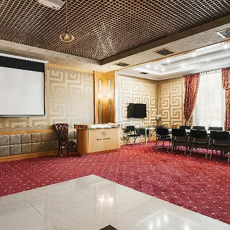 Ark Palace & 4* Odessa