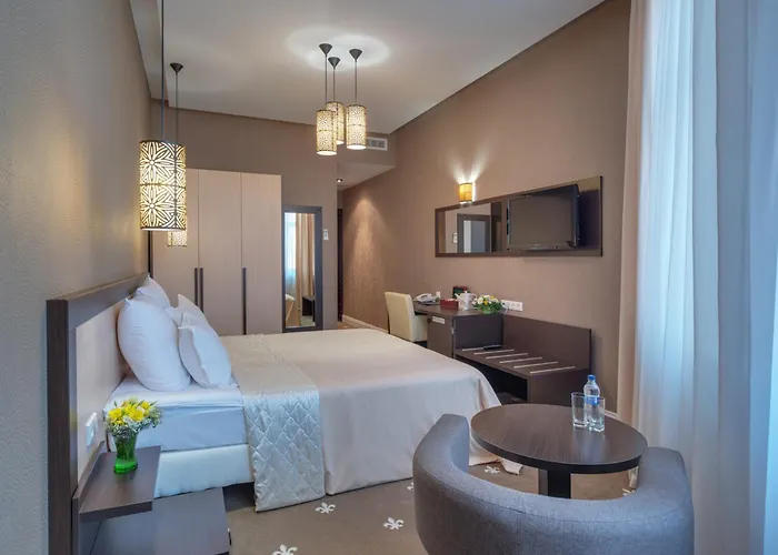 Ark Palace & Hotel 4*