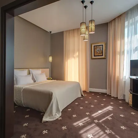 Ark Palace Hotel&spa