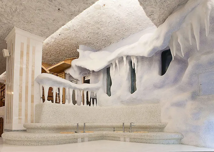 Ark Palace & 4* Одеса